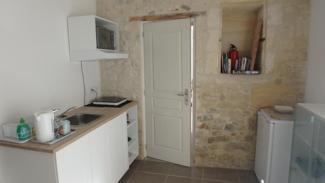 Bed and Breakfast Le Cosy Cabarieu à Saint-André-de-Cubzac Extérieur photo